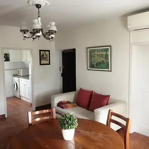 Apartamento Encarnação Metro 4, Lisboa